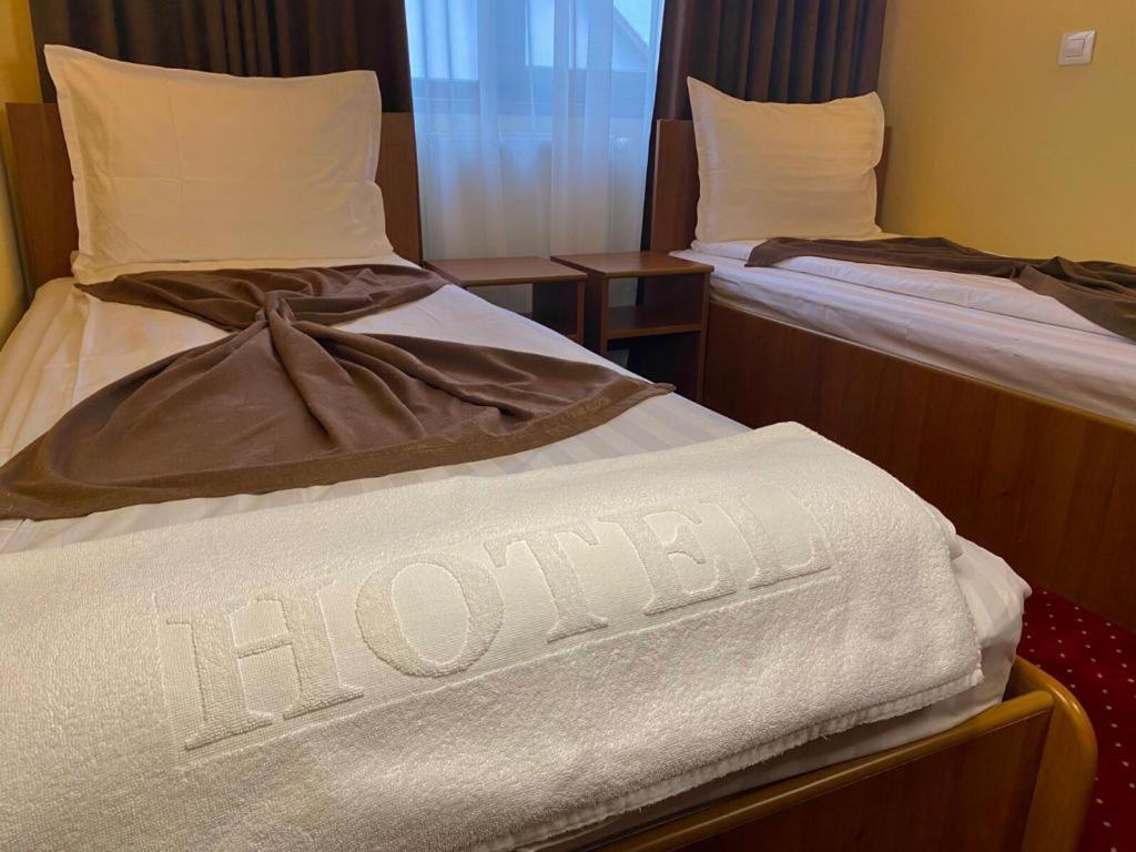 Hotel Termal Geoagiu Bai Ngoại thất bức ảnh